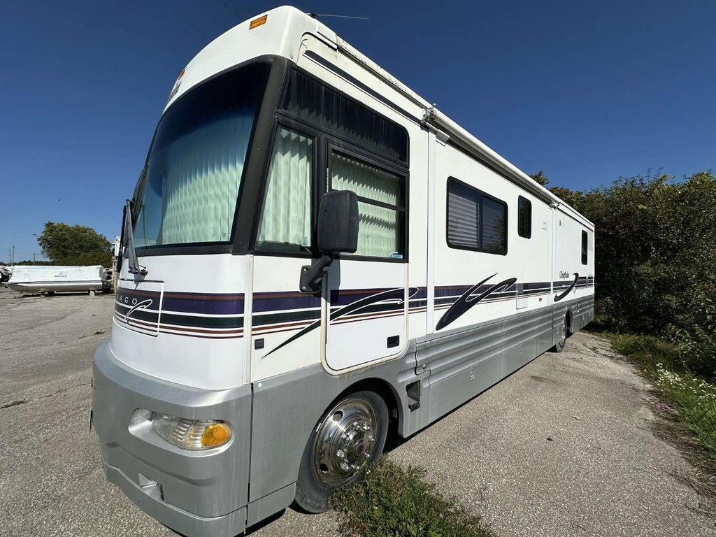 1998 WINNEBAGO chieftain z240
