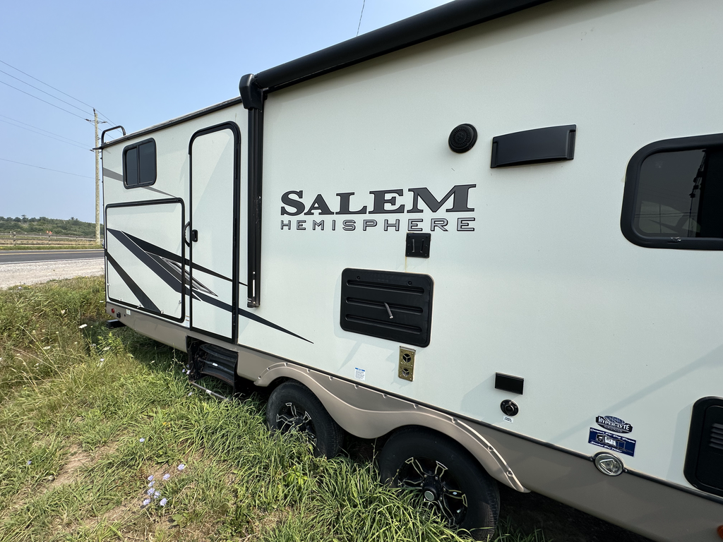 2023 SALEM HEMISPHERE 22RBHL 02